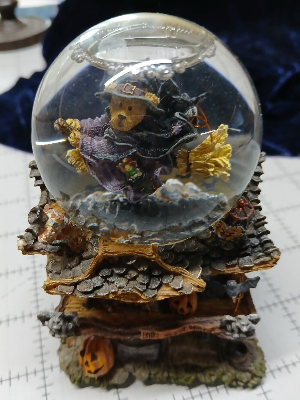 Boyd's Bears Witchy small Water Globe